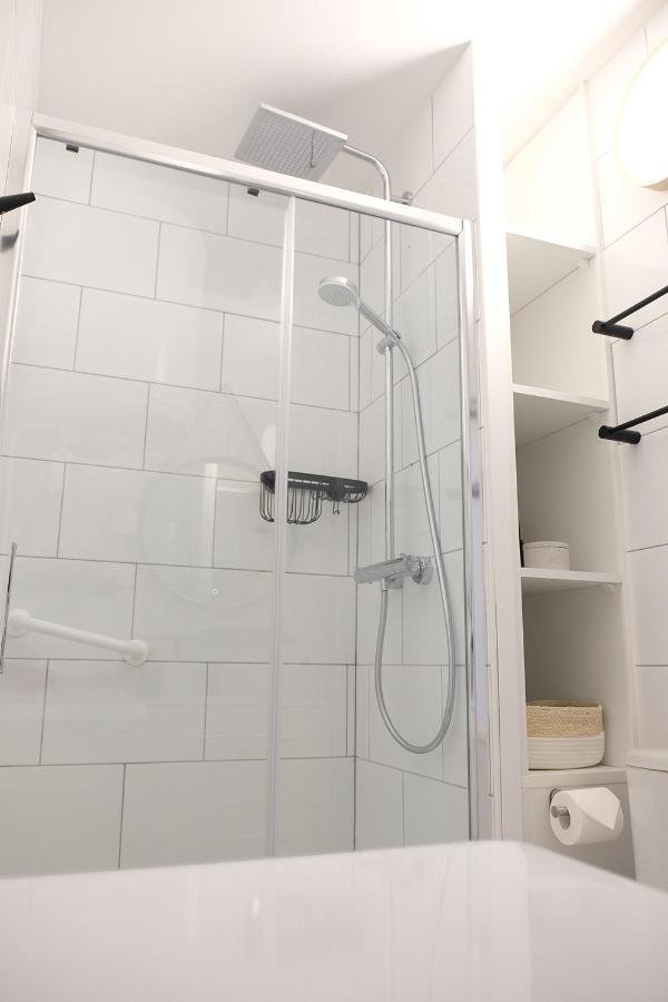 Elegant Appartement Moderne - Cure Et Vacances Balaruc-les-Bains Luaran gambar